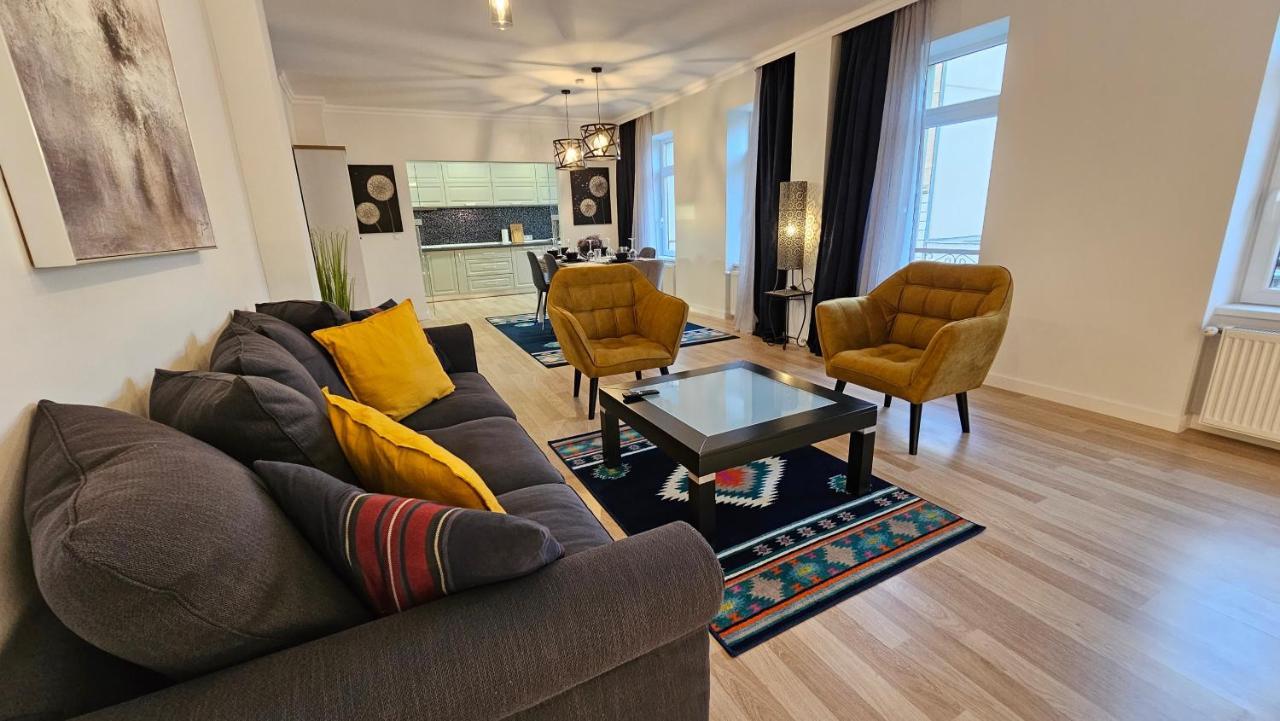 130M² Designerwohnung Mit 2 Vollbaedern Gera Esterno foto