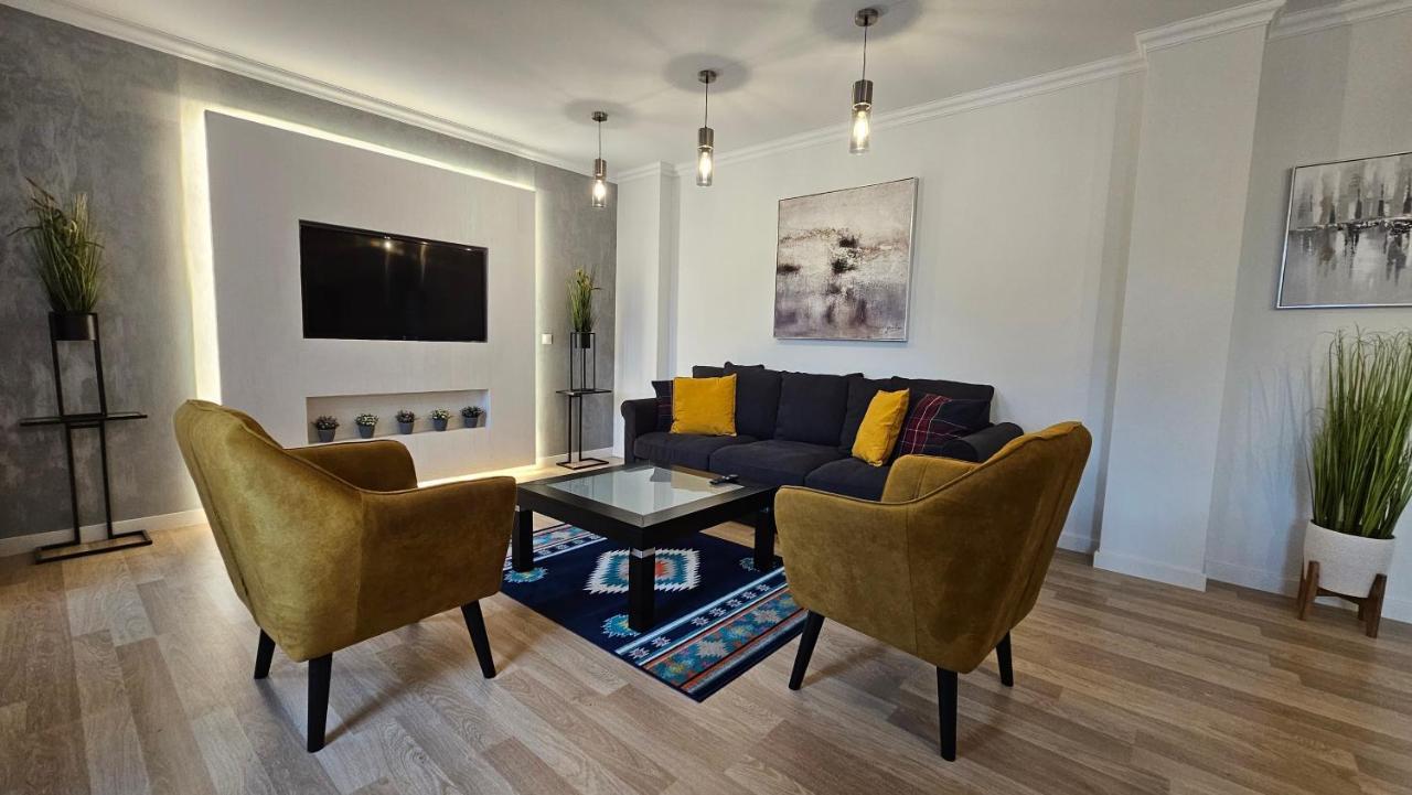 130M² Designerwohnung Mit 2 Vollbaedern Gera Esterno foto